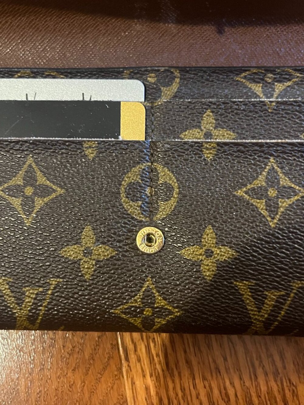 Louis Vuitton wallet - Picture 2 of 5